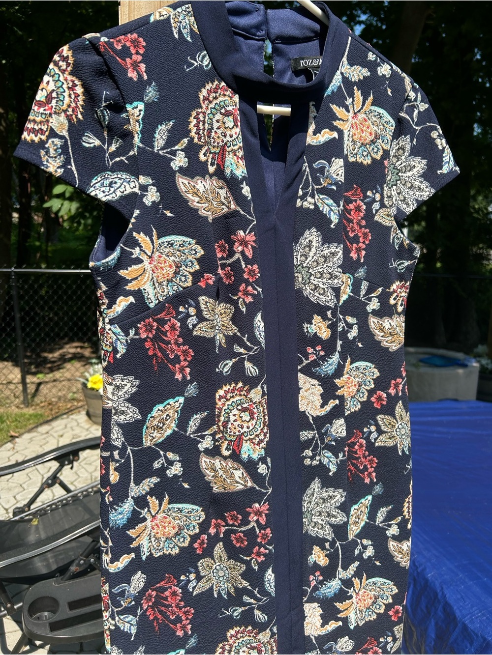 NWOT ROZ & ALI Floral Keyhole Petite Dress, Shift Cut, Cap Sleeves, Fully Lined
